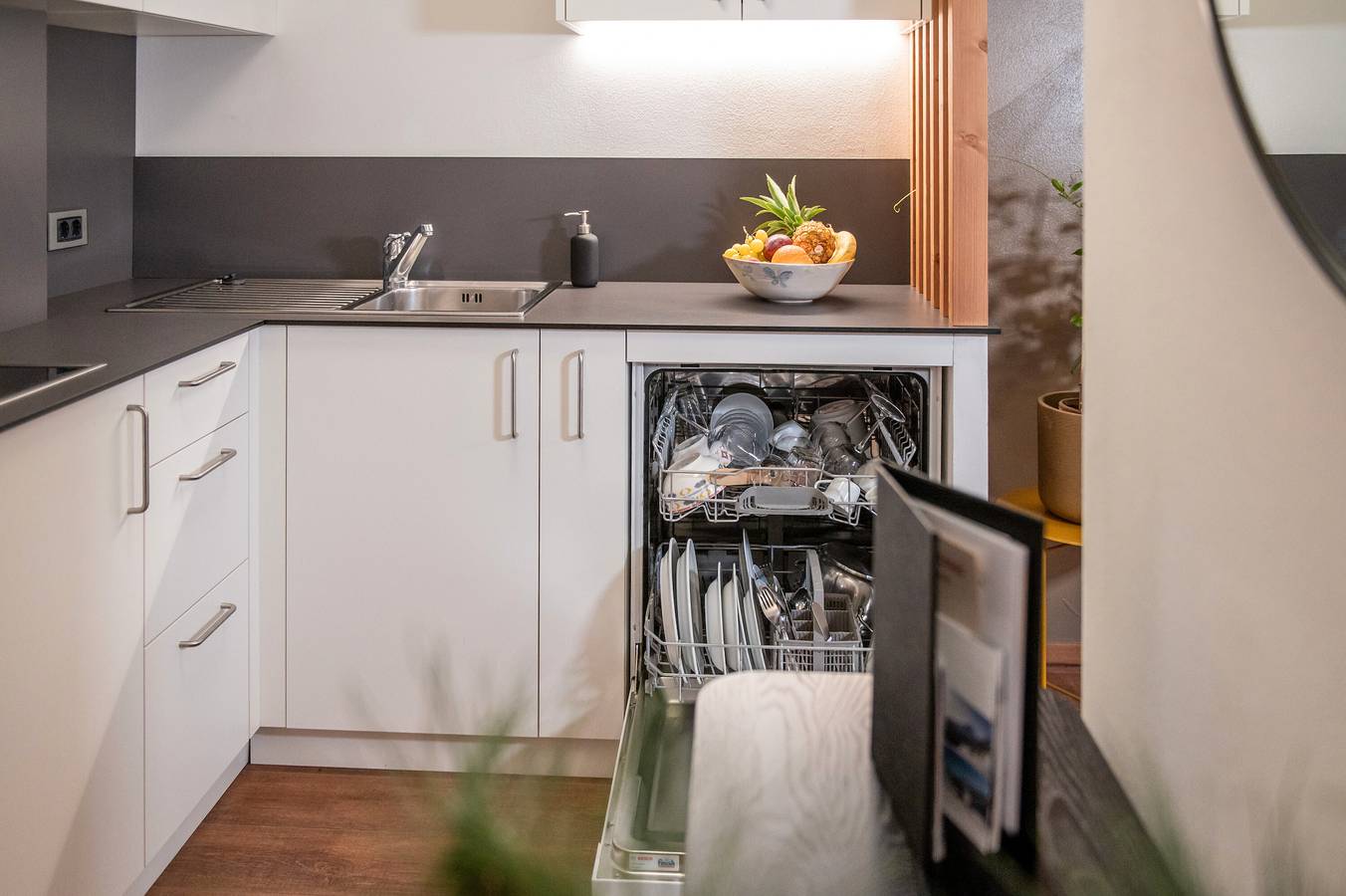 Appartement entier, Appartement 3 pièces Miara avec vue sur les montagnes, Wi-Fi et balcon in San Vigilio di Marebbe, Marebbe