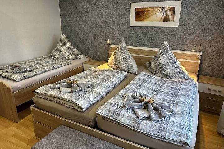 Apartamento entero, Modern vacation apartment with covered terrace in Thale, Harzvorland