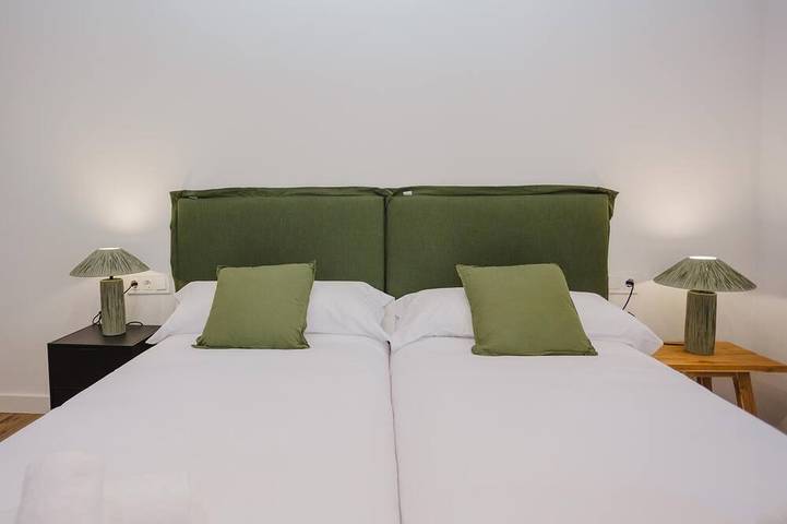 Gîte pour 6 personnes, avec balcon à Hostalric - 4