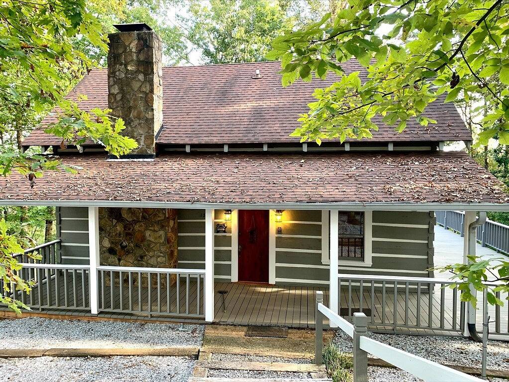 Black Bear Lodge 🪵cabin•Fire Pit🔥•Large Decks•Secluded•3 bed 2 bath in Chattahoochee National Forest