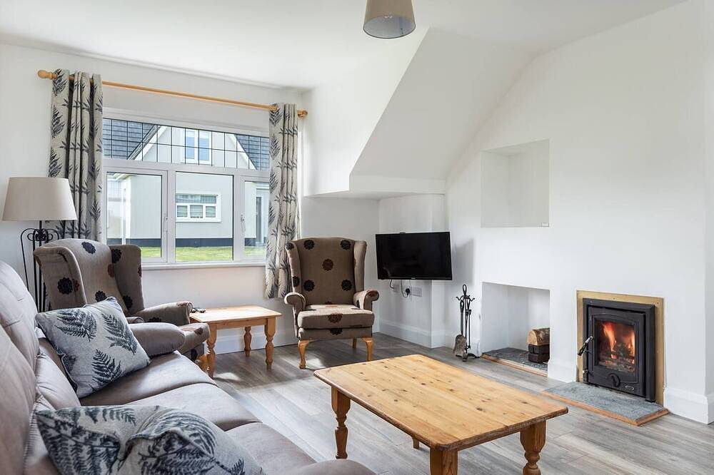 The Links 16, Amazing Location- Food, Drinks, Surf, & Golf 16 in Lahinch, County Clare