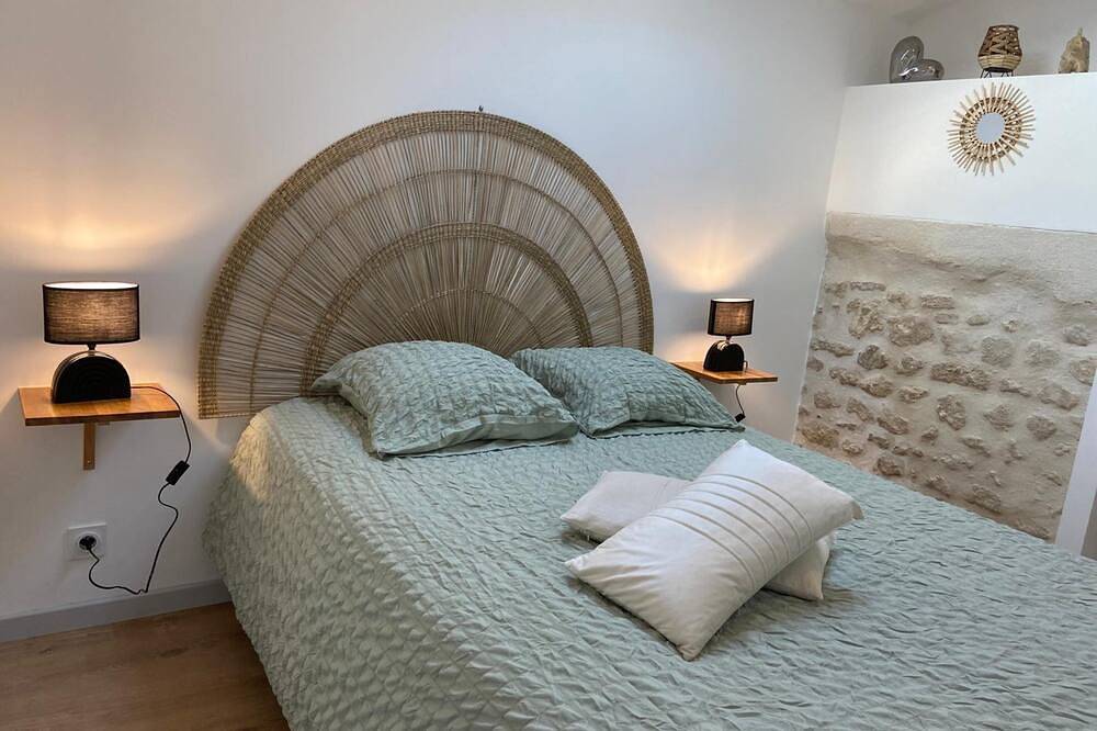Ganze Wohnung, Cosy T2 with Terrace Hyper Centre in Bourges, Bourges und Umgebung