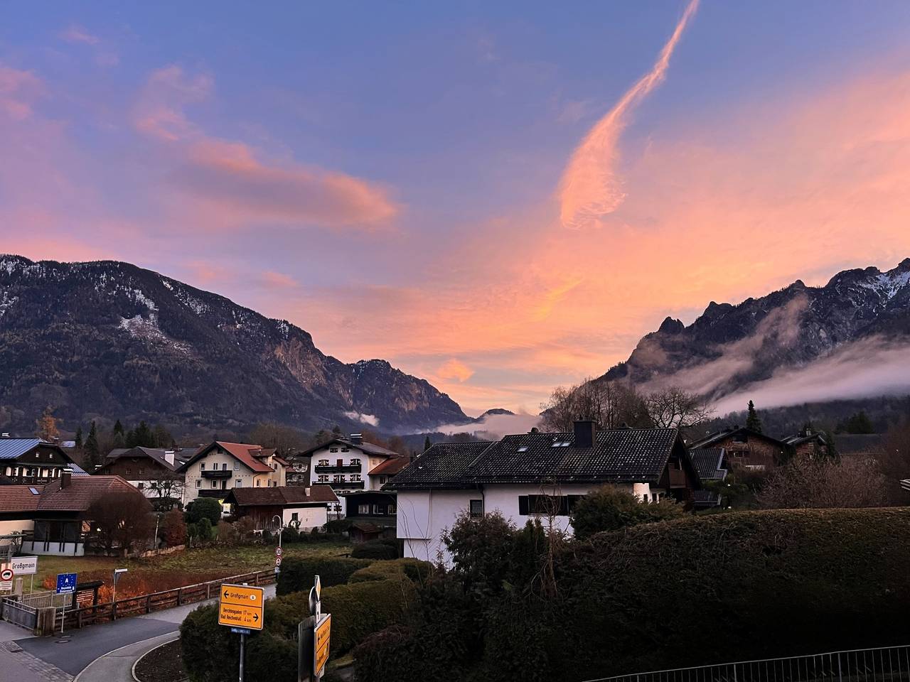 Ganze Ferienwohnung, Ferienwohnungen Koch - Ferienwohnung Anton im Ferienhaus Bayerisch Gmain, 68qm, für 1 - 4 Personen mit 2 Schlafzimmern und Balkon in Bayerisch Gmain, Bayerische Alpen