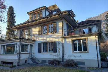 Ferienhaus für 16 Personen, mit Terrasse und Garten in Interlaken