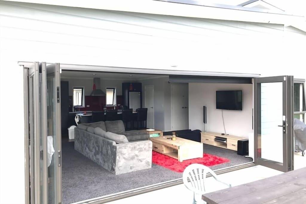 Lake Atiamuri 800 m von der Bootsrampe, dem Wakeboard und dem Waikato Trail entfernt in Taupo District