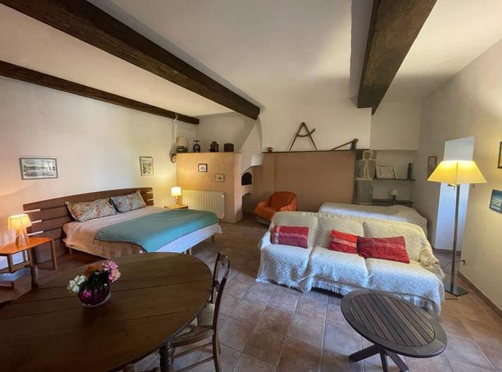 Gîte pour 3 personnes, avec jardin dans le Jura - 4