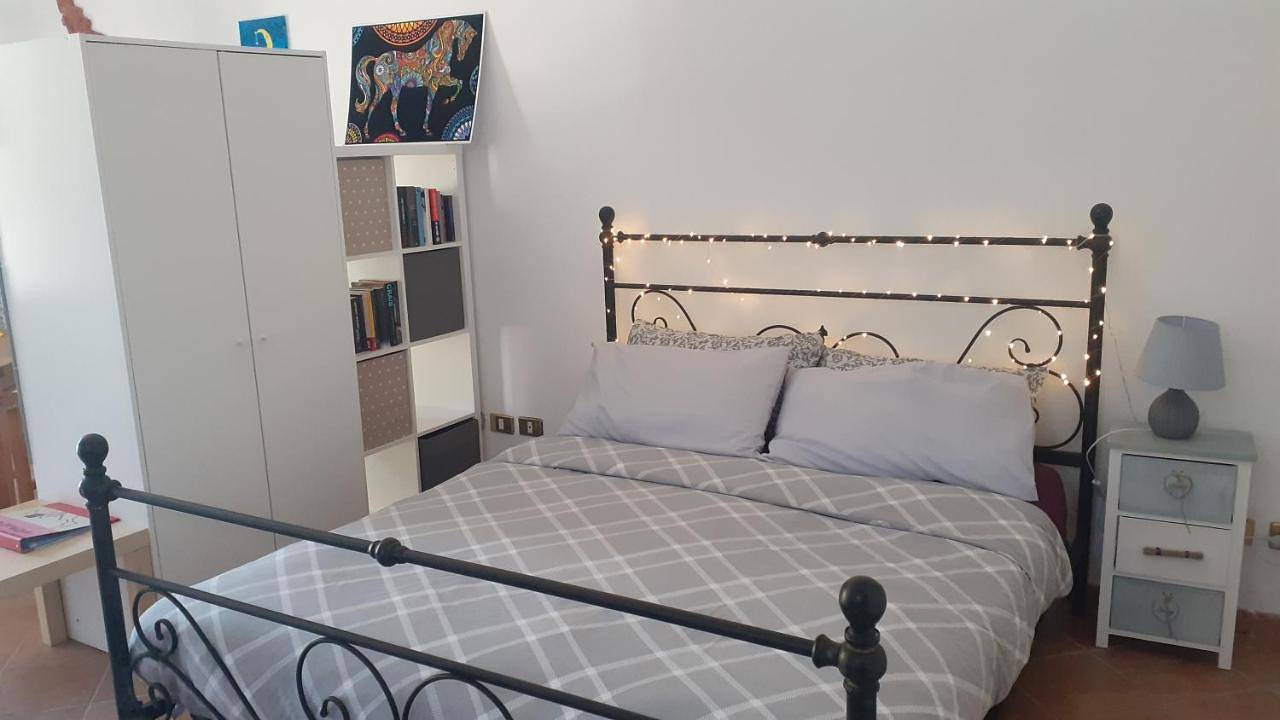 Appartement entier, Studio with Garden View in Ozzano dell'Emilia, Province de Bologne