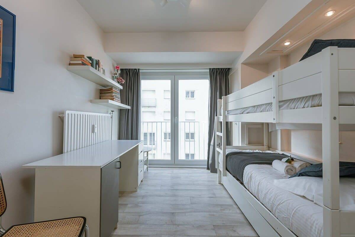 Apartamento entero, Casiola waterfront apt - garage & sea views in Ciudad de Ostende, Ostende