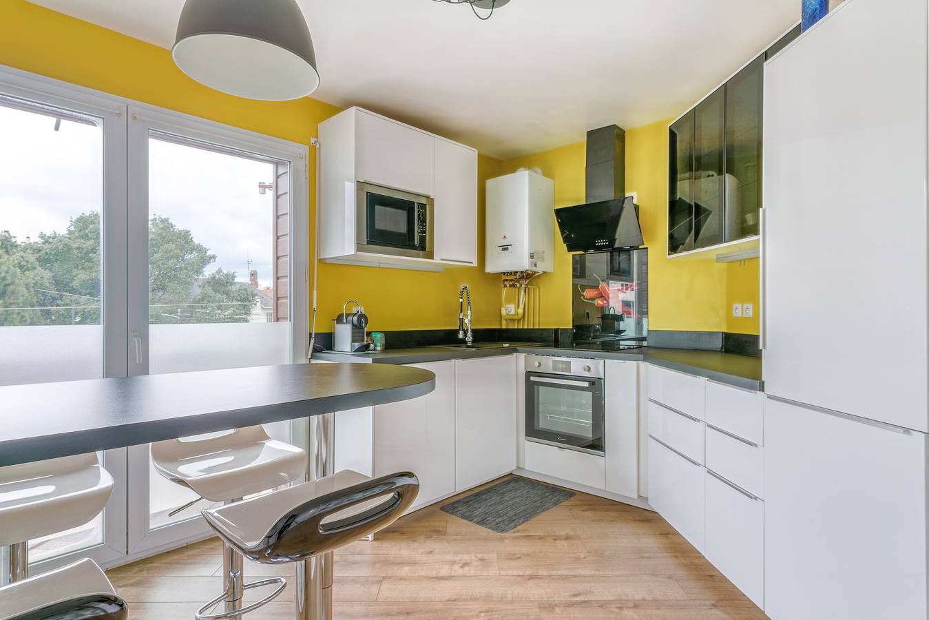 Appartement entier, Nymphéa – Élégant duplex avec balcon, à deux pas du centre de Nantes in Nantes, Région de Nantes