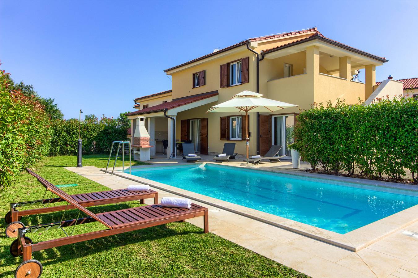 Villa für 10 Personen mit Pool in Banjole, Südküste Istrien