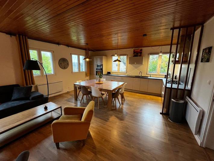 Gîte pour 5 personnes, avec jardin et vue à Chastreix - 2