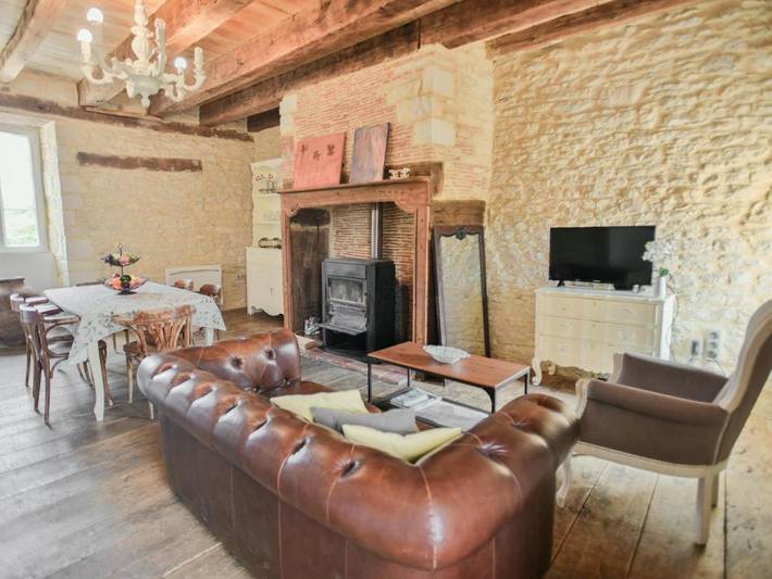 Maison de vacances pour 6 personnes, avec terrasse et piscine, animaux acceptés