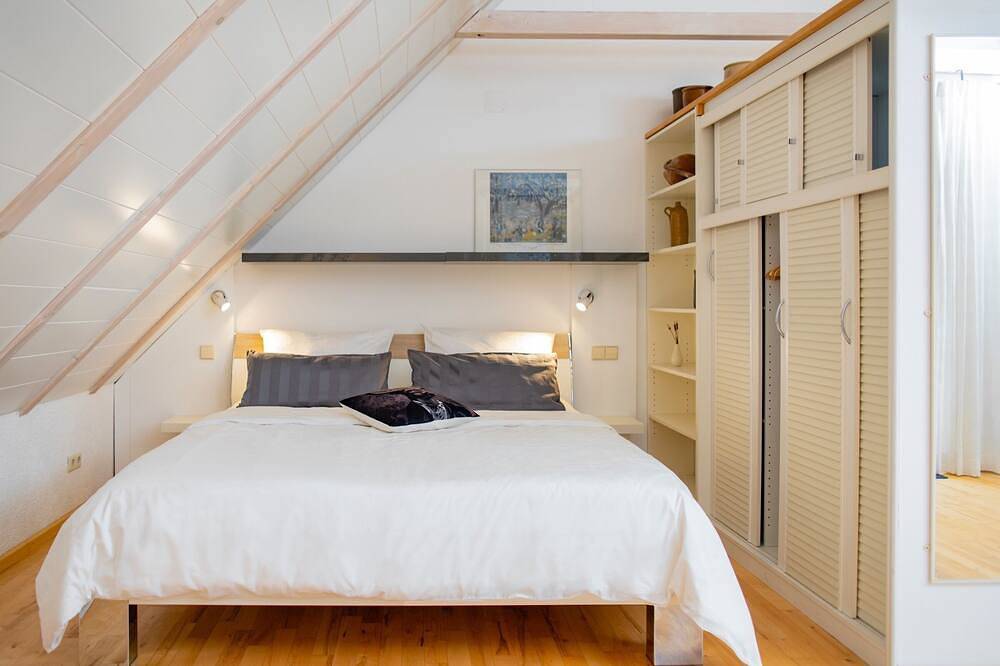 Ganze Wohnung, Studio - unser Vogelhaus in Müllheim, Südschwarzwald