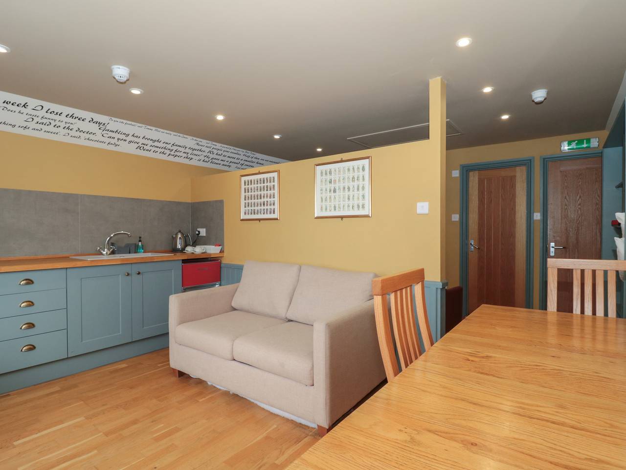 Entire apartment, Suite 2 in Stroud, Gloucestershire