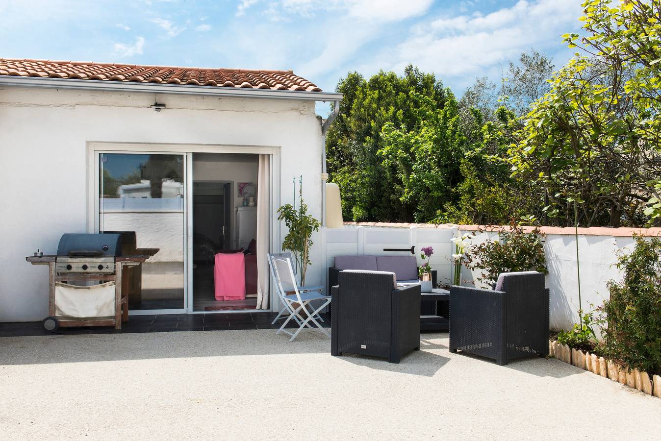Appartement entier, Appartement "Royan Rayley", proche mer avec terrasse et Wi-Fi in Royan, Côte de Beauté