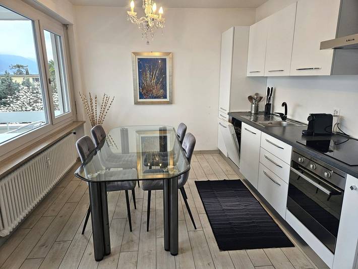 Ferienwohnung für 5 Personen, mit Seeblick und Balkon am Lago Maggiore (Schweiz) - 2