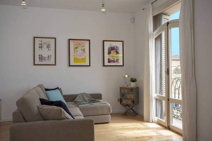 Apartamento entero, Reina in Valencia City Centre, Valencia
