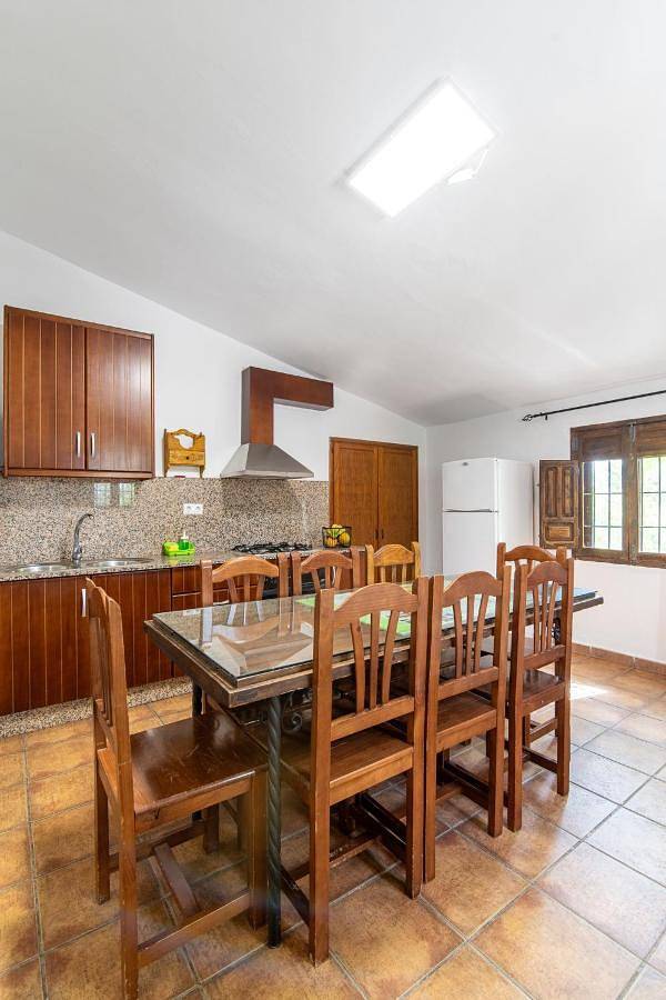 Casa rural para 4 personas, con Terraza además de Jardín y Piscina en Sierra de Cazorla - 4