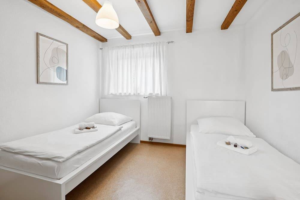 Andriss: Travel & Work - 5 Schlafzimmer - 9 Pers. in Kaiserslautern, Saar-Nahe-Bergland