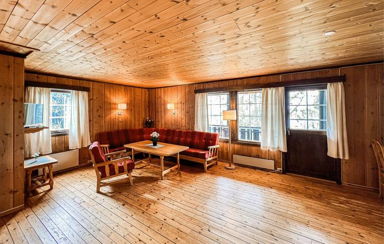 Ferienhaus für 6 Personen, mit Terrasse und Garten sowie Pool und Sauna - 1