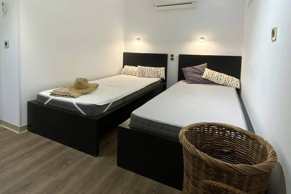 Plage du Capelan | Parking | Entrance and private garden | Air-conditioned | Peace and quiet guaranteed in Bandol, Toulon Region