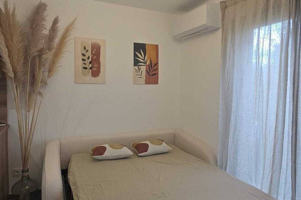 Appartement entier, Appartement T2 moderne 2 à 4 personnes in Lucciana, Région de Bastia