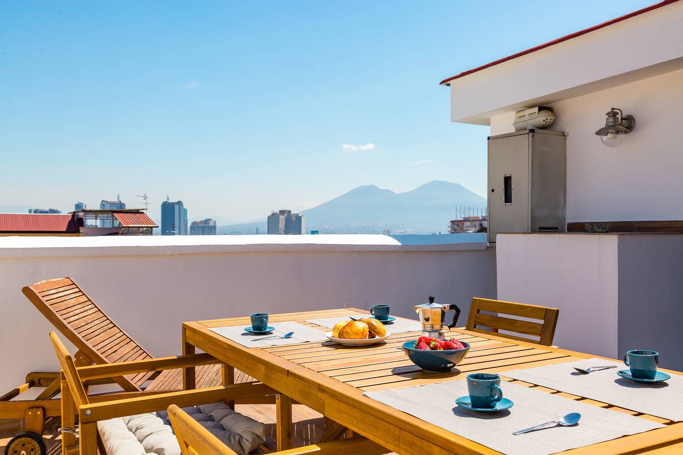 Ganze Wohnung, Viewsuvio Terrace at historical center in Neapel, Neapel Provinz