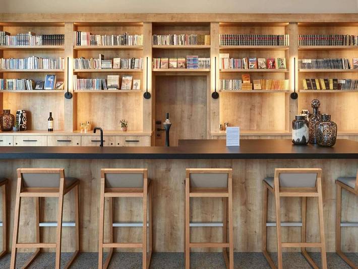 Hôtel pour 4 personnes, avec piscine et jardin, animaux acceptés à Mouilleron-le-Captif - 4