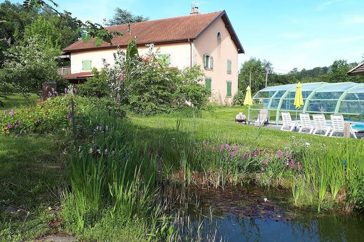 Gîte pour 3 personnes, avec jardin et piscine dans Le Clerjus - 3