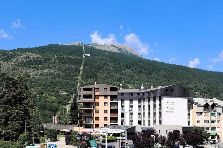 Chambre 2 Personnes Supérieure in Briançon, Serre Chevalier