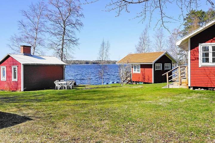 Ferienhaus für 6 Personen, mit Balkon in Gullspang