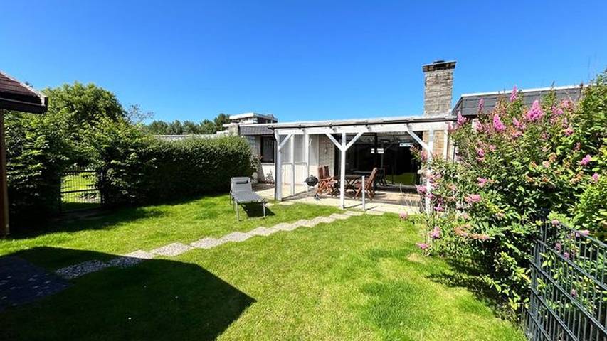 Bungalow für 4 Personen, mit Garten, kinderfreundlich in Tossens