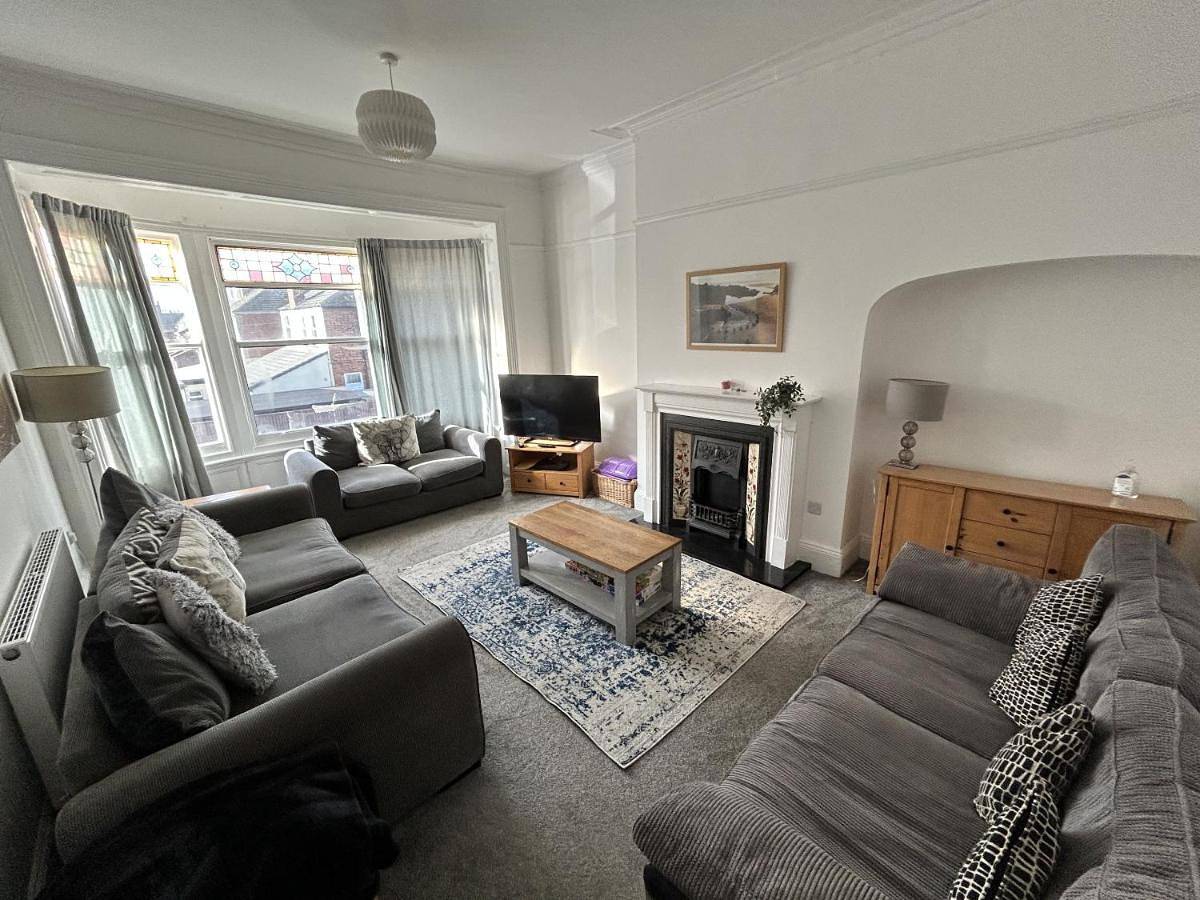 Five-Bedroom Apartment in Hornsea, East Riding of Yorkshire
