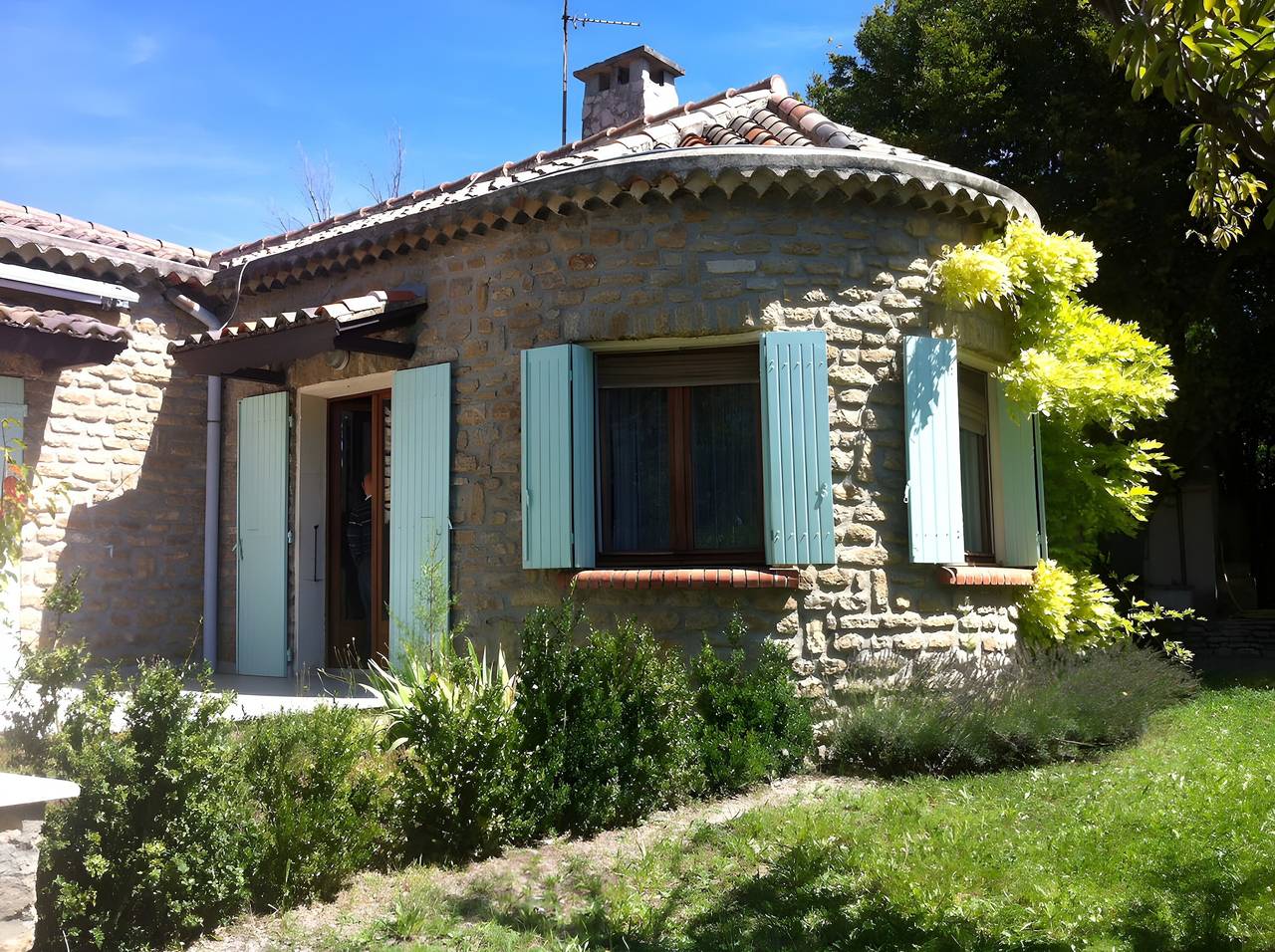 Villa de 120 m² en drôme provençale avec grand terrain in Taulignan, Région de nyons