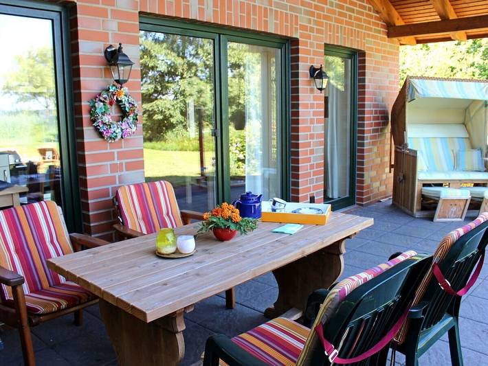 Ferienhaus für 4 Personen, mit Terrasse und Seeblick in Zwischenahner Meer - 2