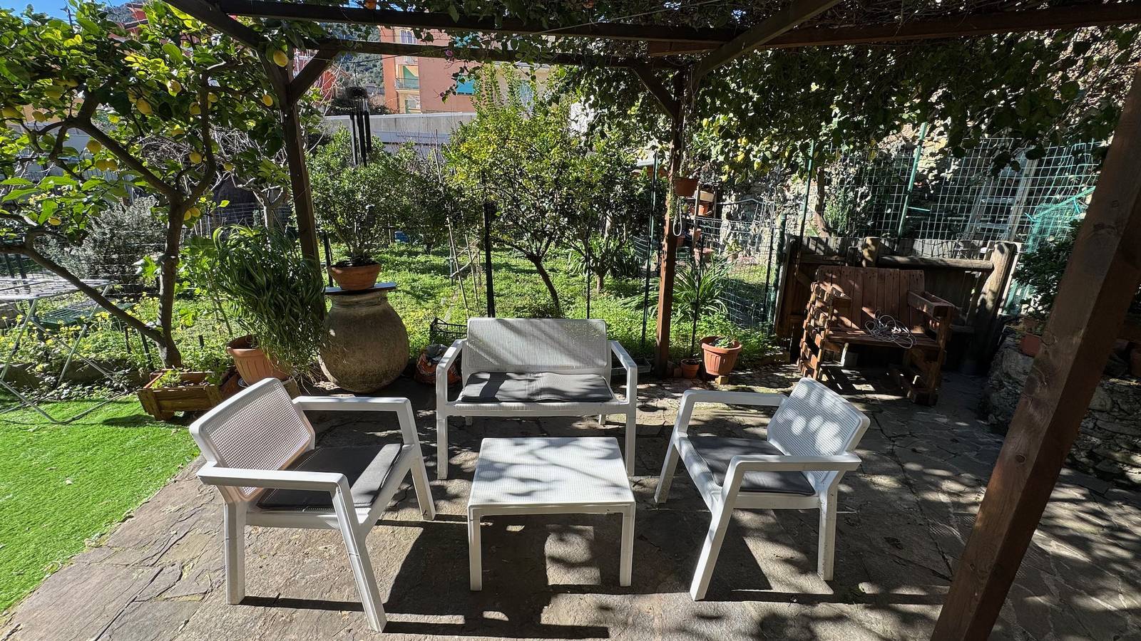 Appartamento intero, Casa Irene by the beach with garden and A/C in Monterosso al Mare, Comune di Monterosso al Mare