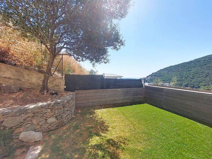 Gîte pour 2 personnes, avec Terrasse et Jardin à Santa-Maria-di-Lota - 3