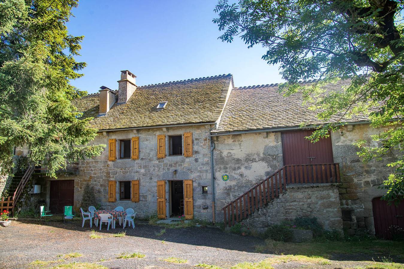 Gîte aux Combettes 4/6 personnes in Lac du Moulinet, Le Buisson