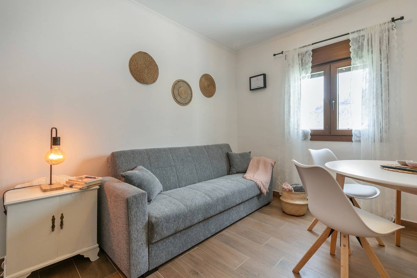 Appartement entier, Vacances 'El Hogar De Ireneo A' avec vue sur la mer, terrasse privée et Wi-Fi in El Riego, Güímar