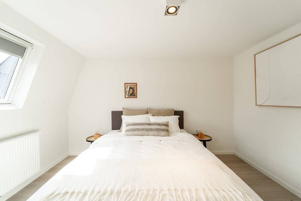 Tranquil 3-Bedroom Home in Berchem - Antwerp in Antwerp, Antwerp region