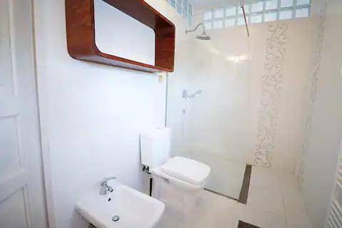 Ganze Ferienwohnung, Ferienwohnung für 5 Personen mit Balkon in Budapest, Mittelungarn