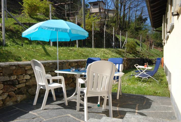 Ganze Ferienwohnung, Serenita in Gambarogno, Lago Maggiore (Schweiz)