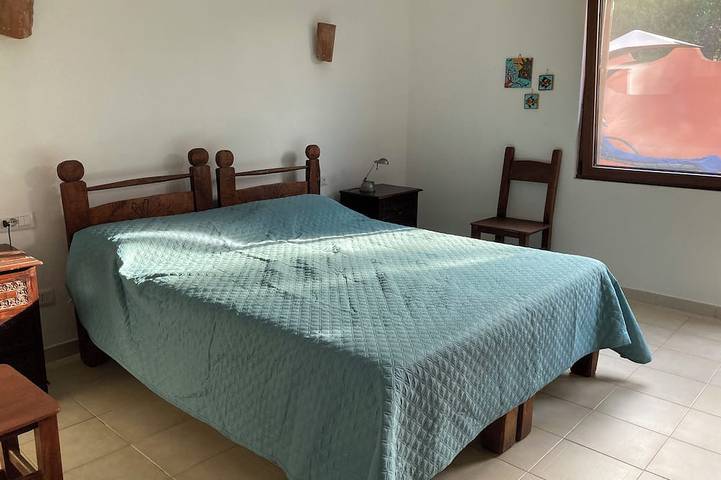Holiday House with kayaks, Cala Girgolu, San Teodoro,100m to beach in Cala Girgolu, San Teodoro