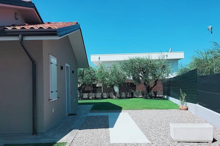 Villa für 5 Personen, mit Terrasse und Garten