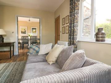 Chalet for 6 People in Crantock, Cornwall, Photo 3