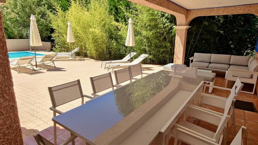Gîte pour 10 personnes, avec piscine, adapté aux familles à Le Thoronet - 3