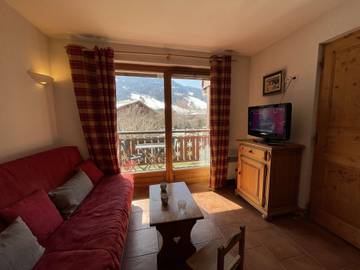 Gîte pour 6 personnes, avec balcon et piscine à Praz-sur-Arly