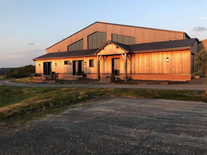 Location de vacances pour 7 personnes, avec vue et jardin, animaux acceptés à Reux