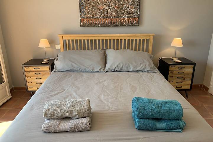 Location de vacances pour 10 personnes, avec jacuzzi et terrasse à Durban-Corbières - 2