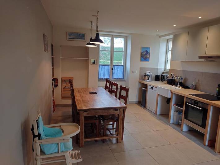 Location de vacances pour 9 personnes, avec jardin à La Jonchère - 4